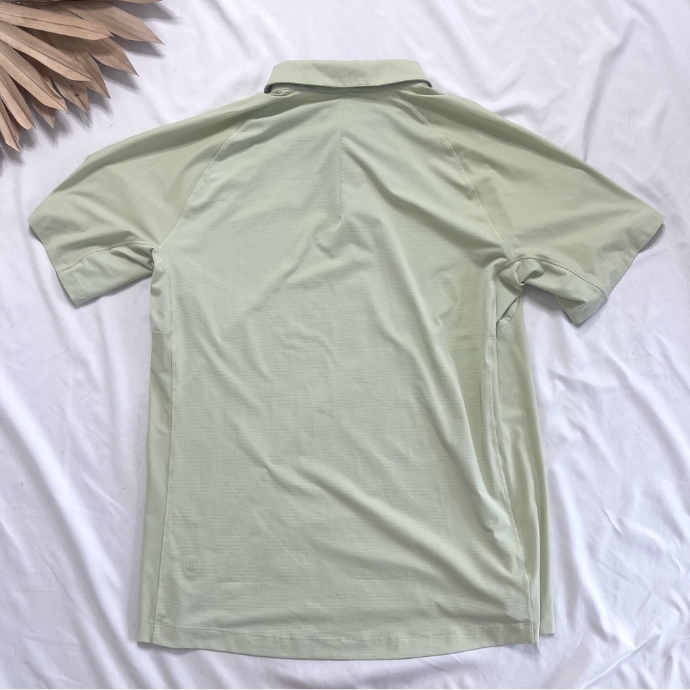 Lululemon Athletica Snap Front Button Performance… - image 3